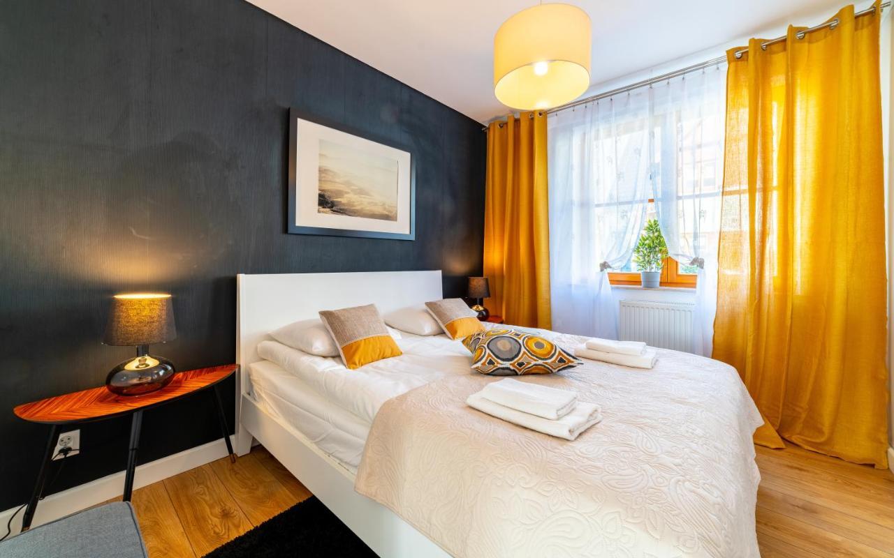 Apartamenty Sun & Snow Komuny Paryskiej 카르파츠 외부 사진